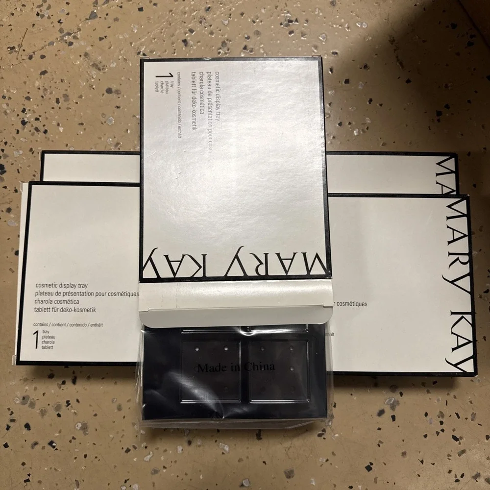 5 Mary Kay Cosmetic Display Tray Magnetic Palette Blush/Eyeshadow & Cover Tray